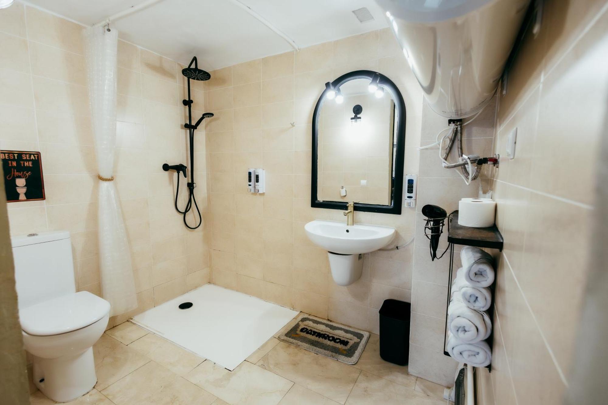 Apartment Ruzafa Roots, 12 Min To Centre, Smart Tv, Wine Valencia Exterior foto