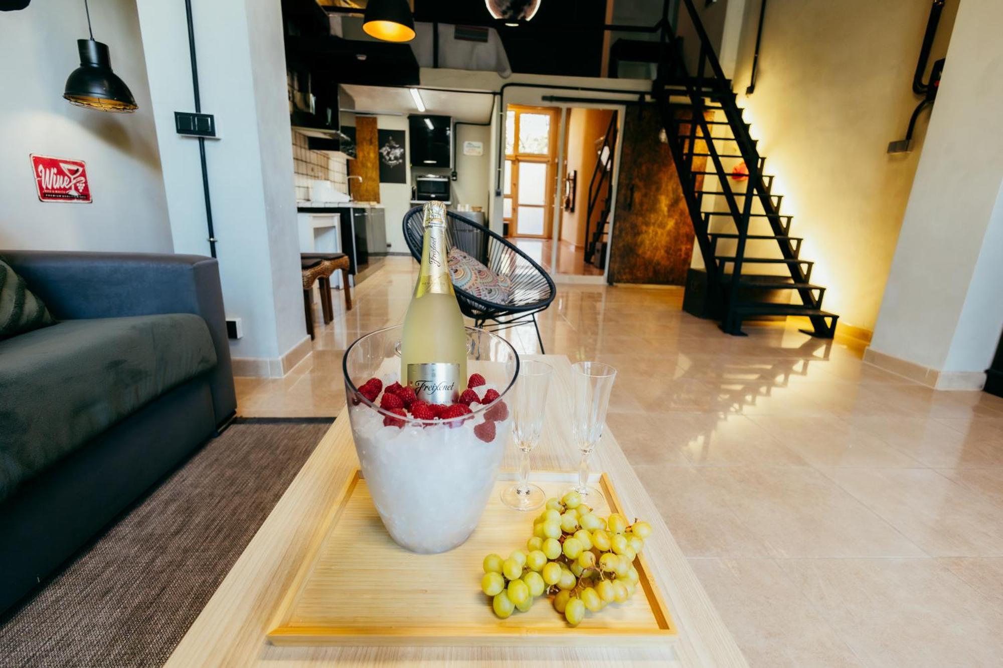 Apartment Ruzafa Roots, 12 Min To Centre, Smart Tv, Wine Valencia Exterior foto